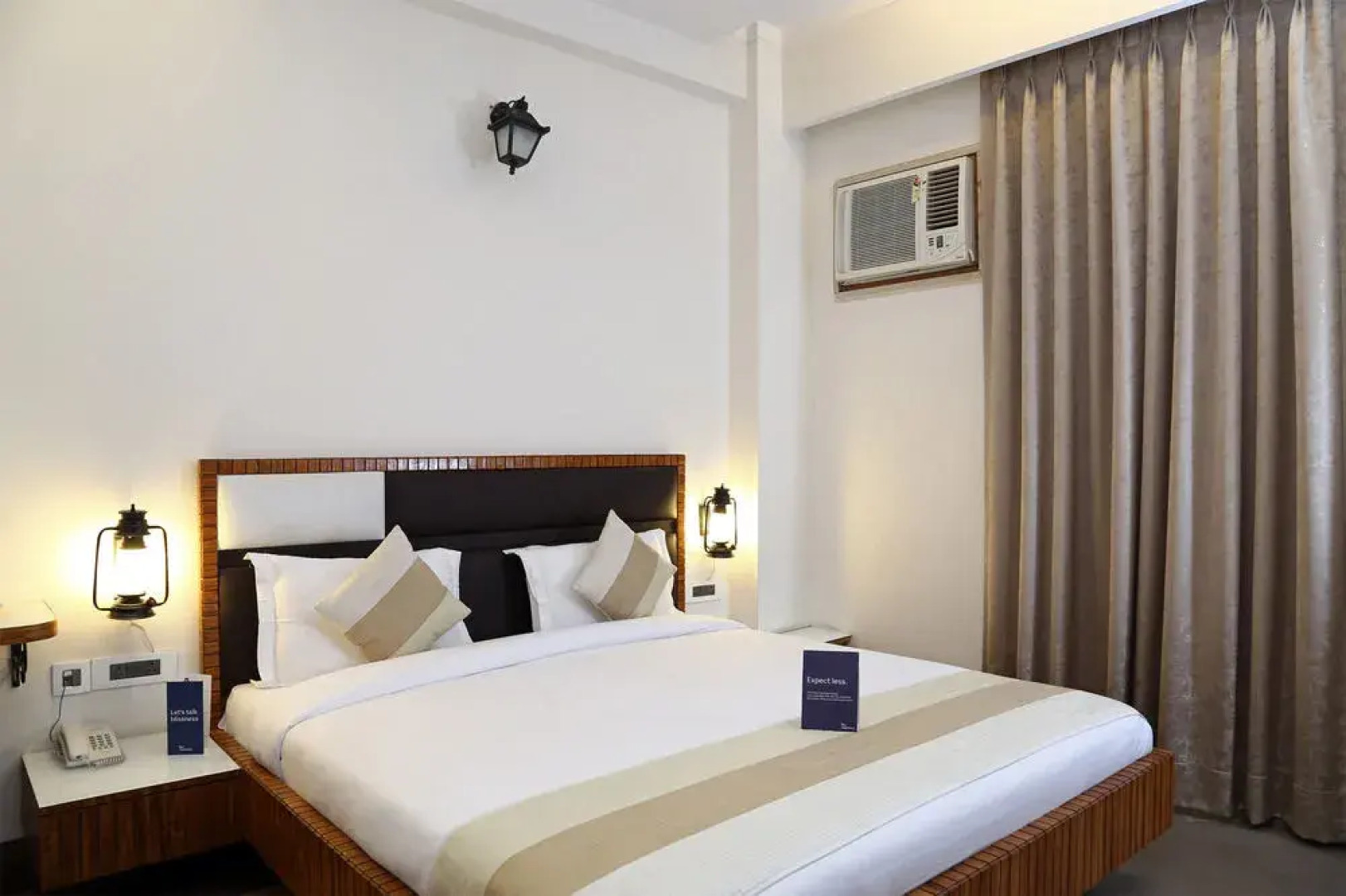 FabHotel Huda Sushant Lok