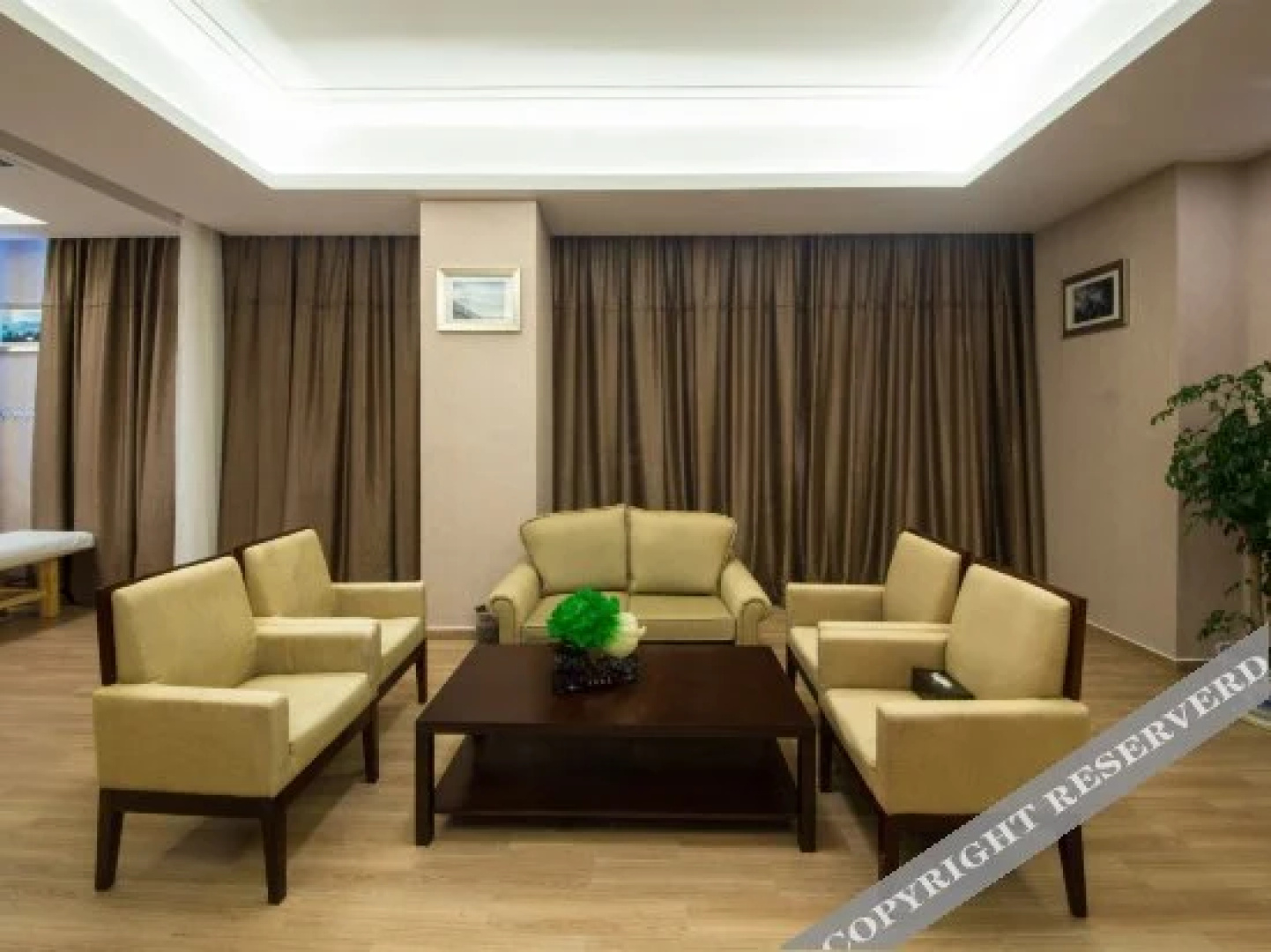 Zhangjiajie World Water Four Seasons International Hotel