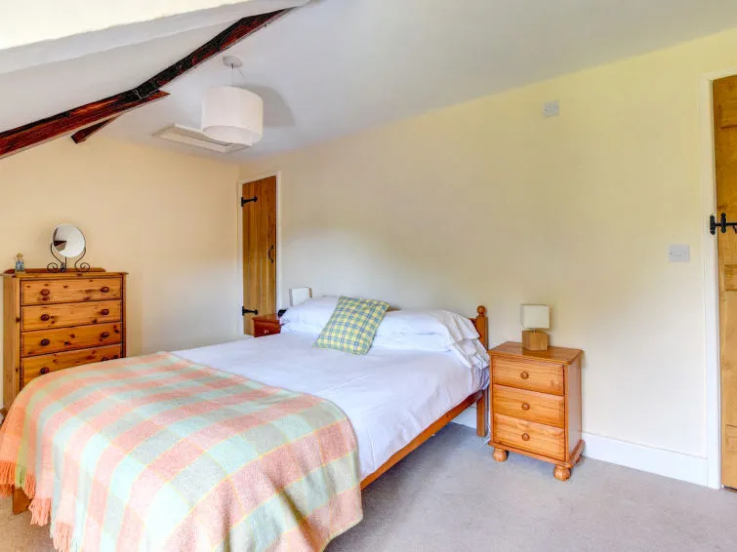 Holiday Home Y Barcud Coch