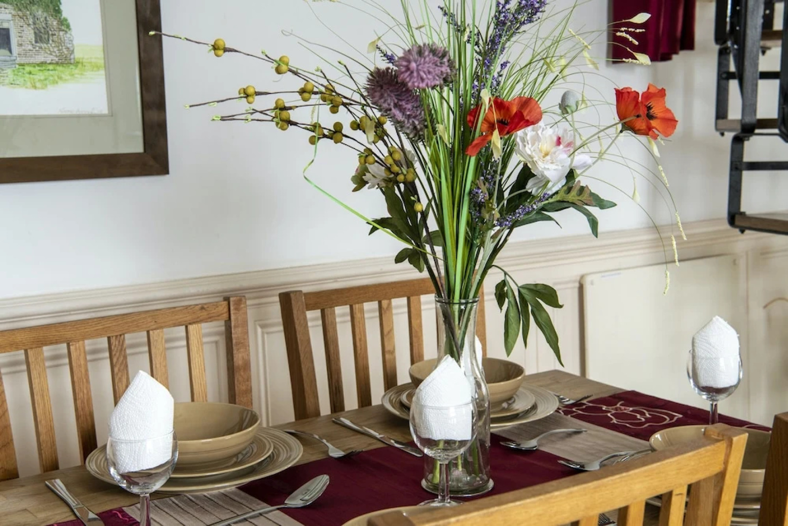 Cottage - Sleeps 5 - Hot Tub - Garden - Parking