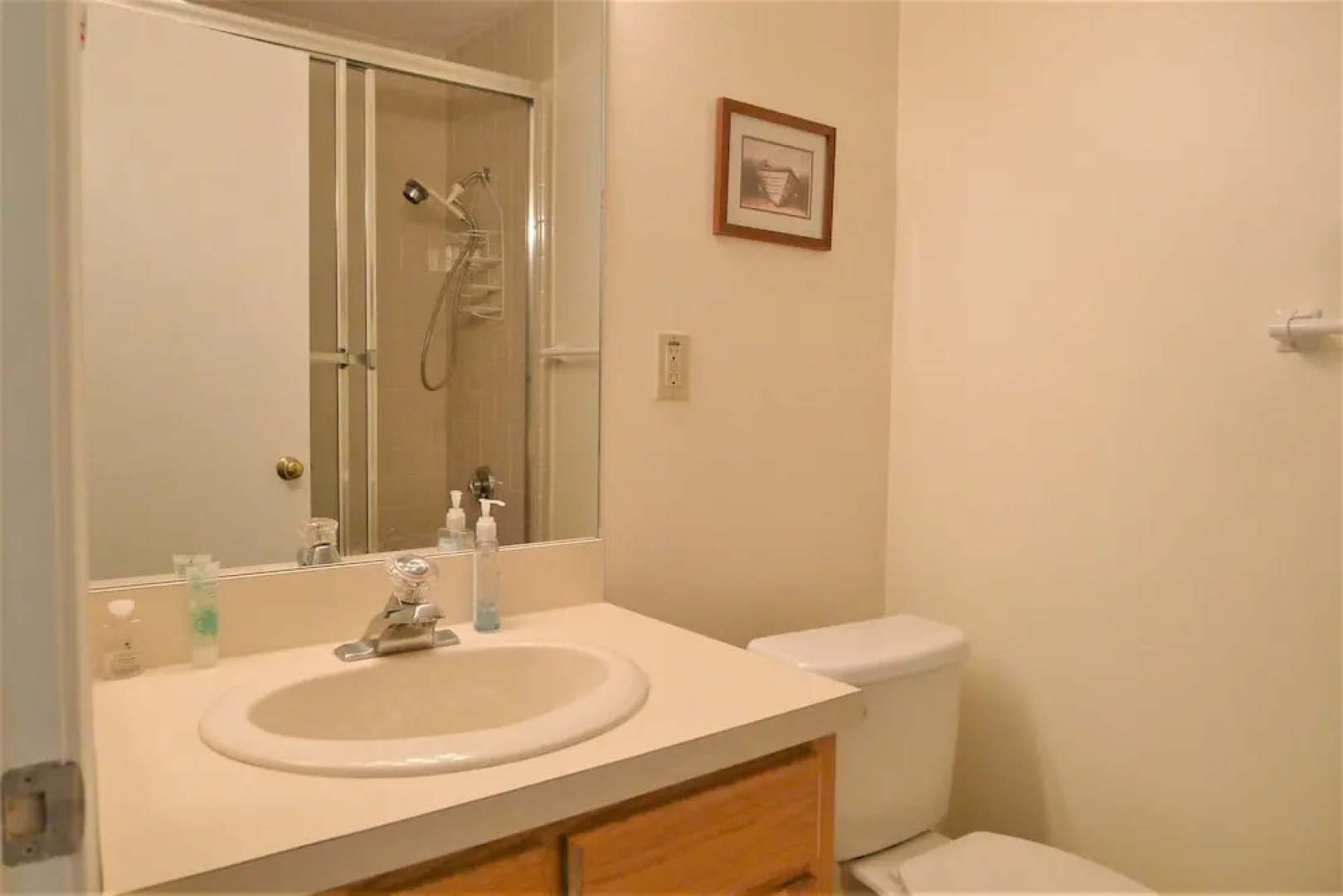 48 Middlecott - 2 Bedroom Condo