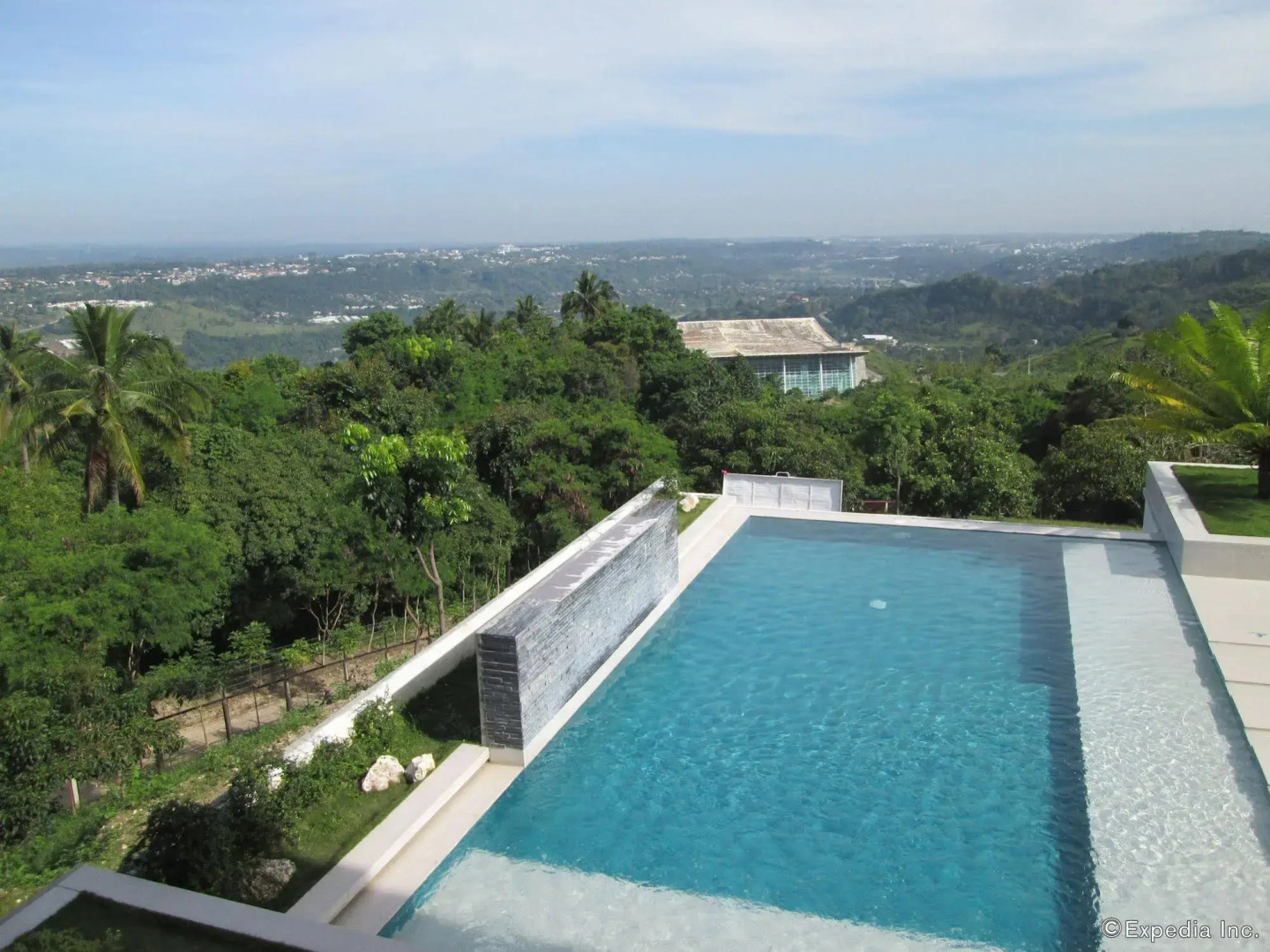 Ultra Winds Mountain Resort