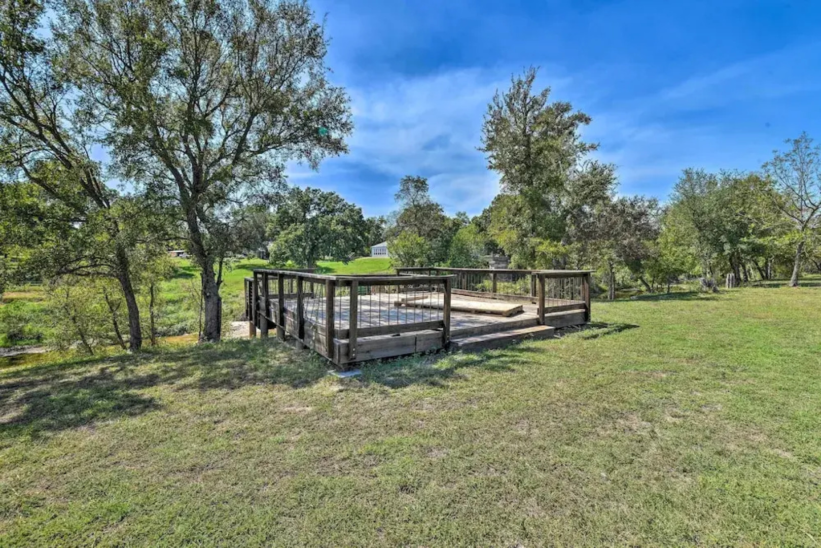 Spacious Glen Rose Home on Paluxy Riverfront