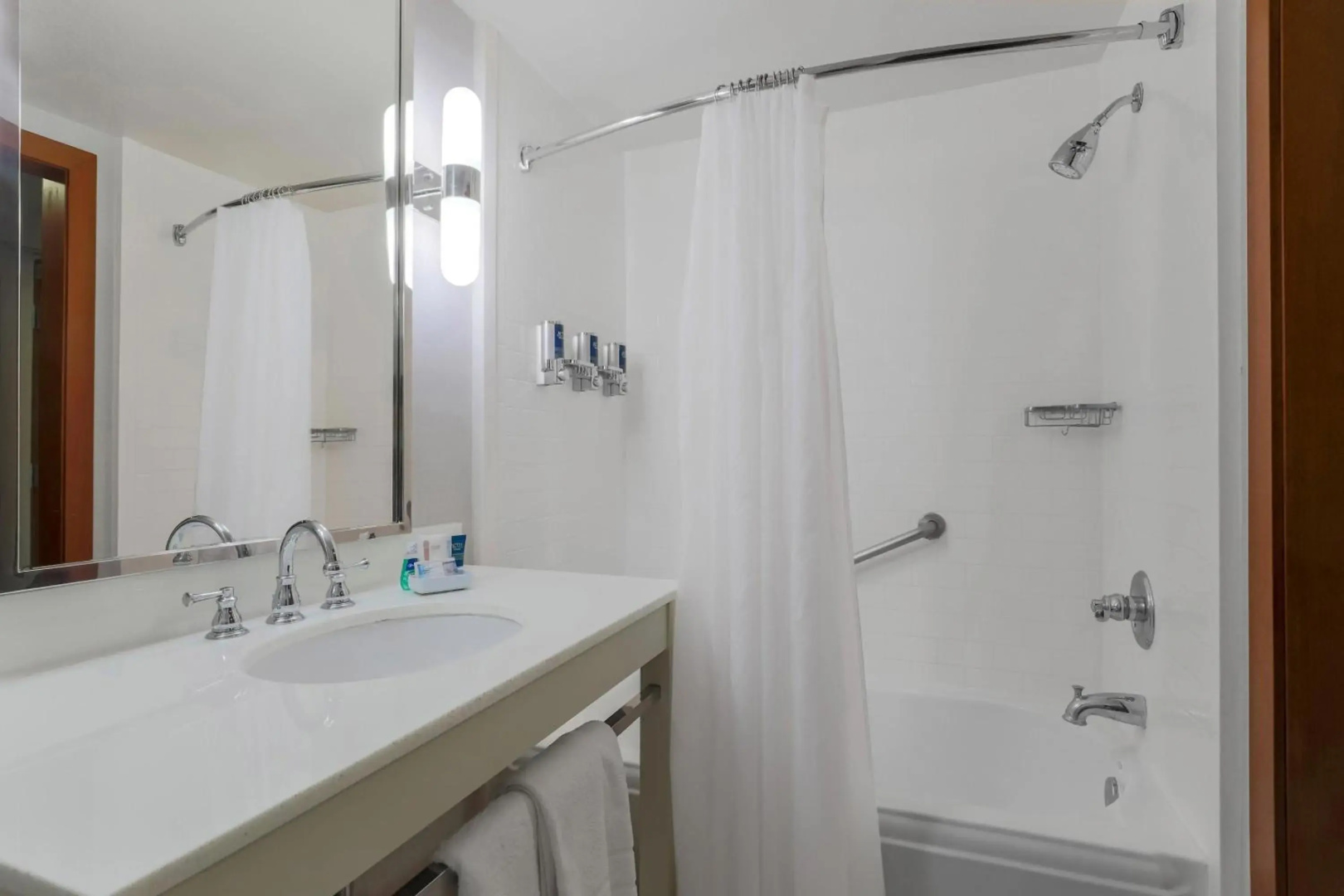 Four Points by Sheraton Ontario-Rancho Cucamonga