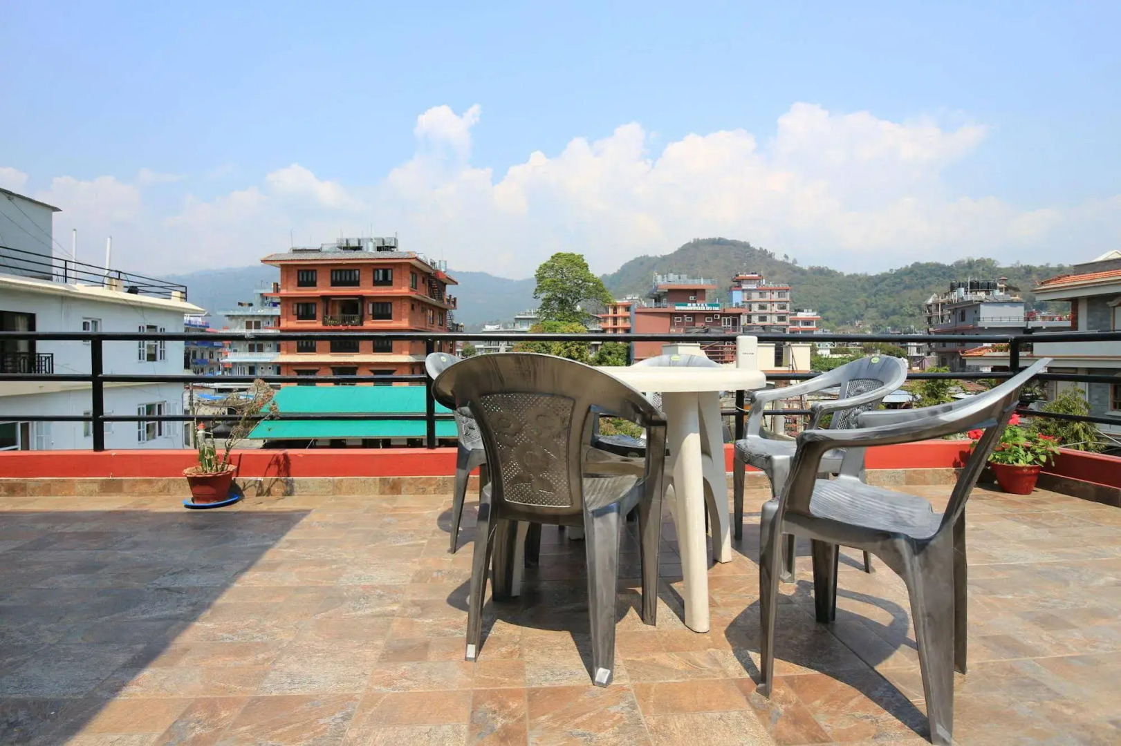 Unique Mountain Guest House