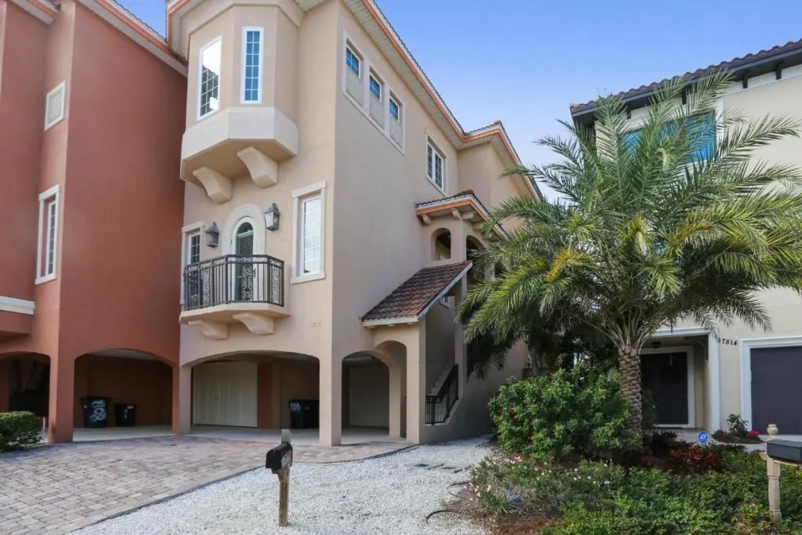 Seaclusion Beach Townhome