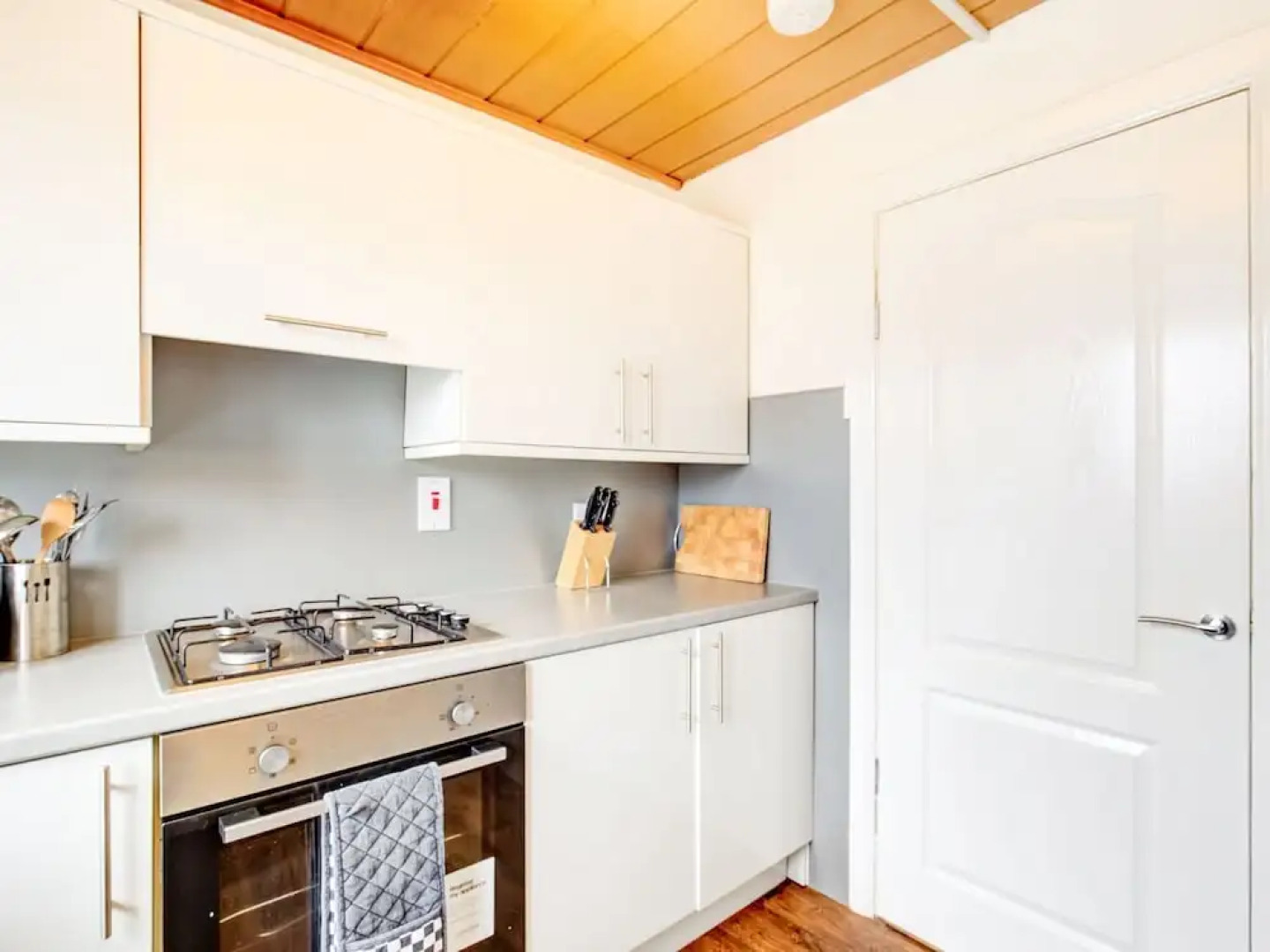 Graceful Apartment in Greenock near Newark Castle