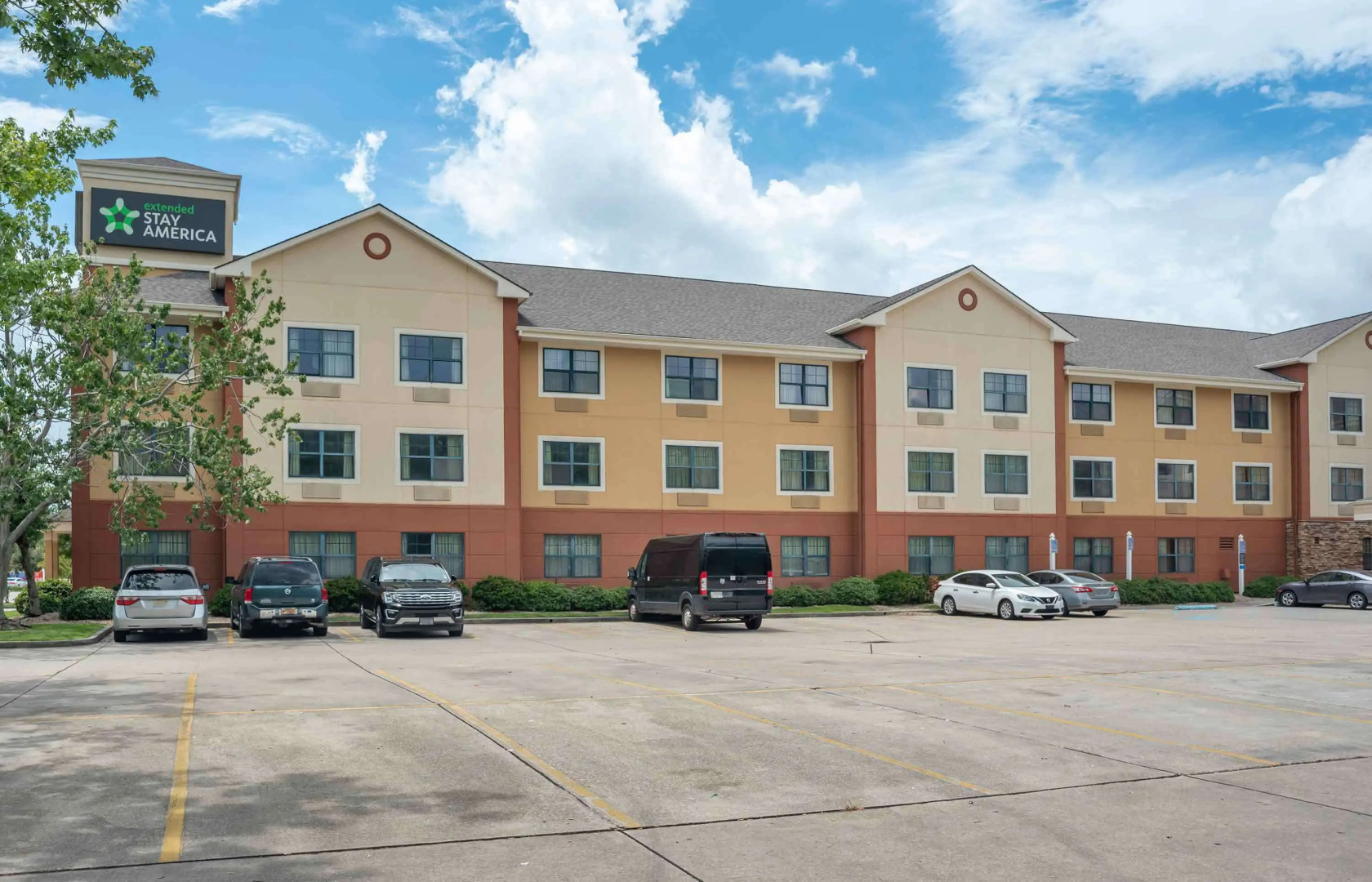 Extended Stay America Select Suites New Orleans Airport