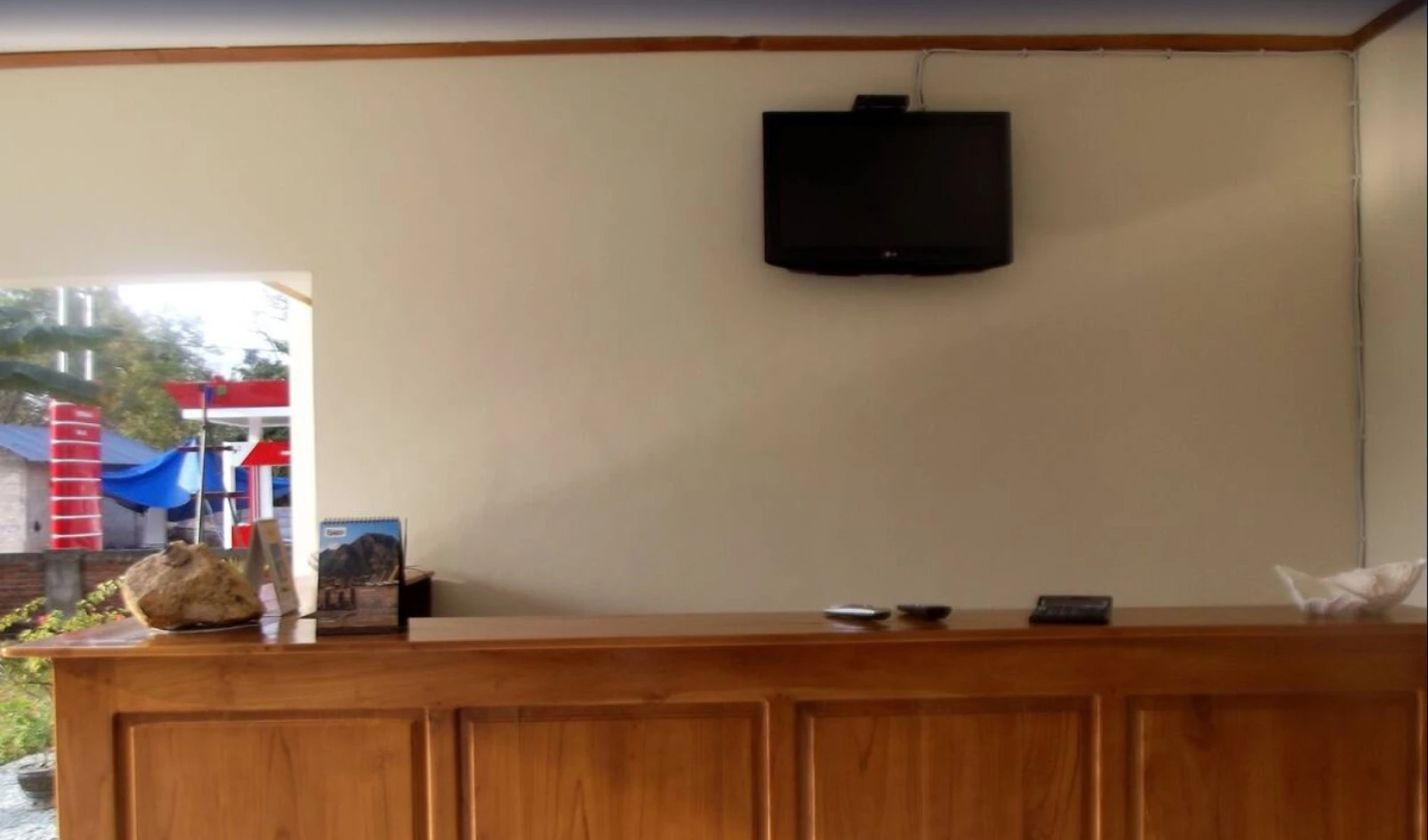 La Belle Etoile Hotel