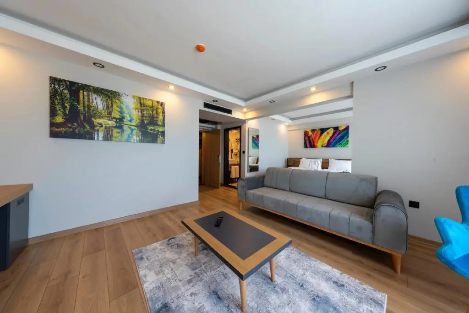 Şehrar Suit Hotel
