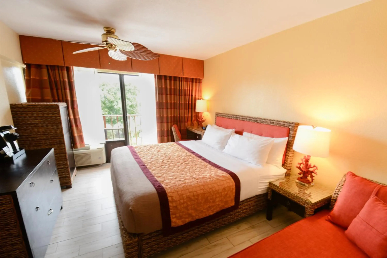 The Royal Inn Beach Hotel Hutchinson Island