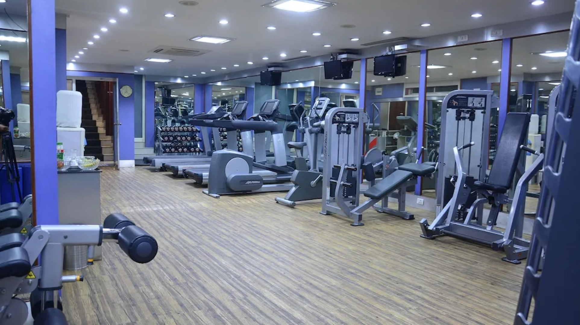 Sandesh The Prince - 4 Star Hotel
