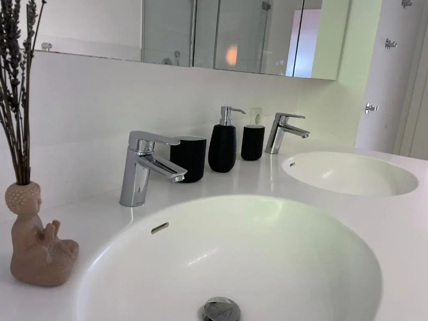 SUNSET Apartment direkt am Bodensee mit Parkplatz