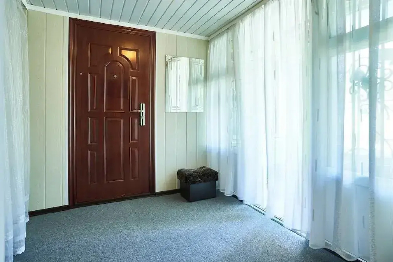 Boryspil Airport Sleep&Fly GuestHouse