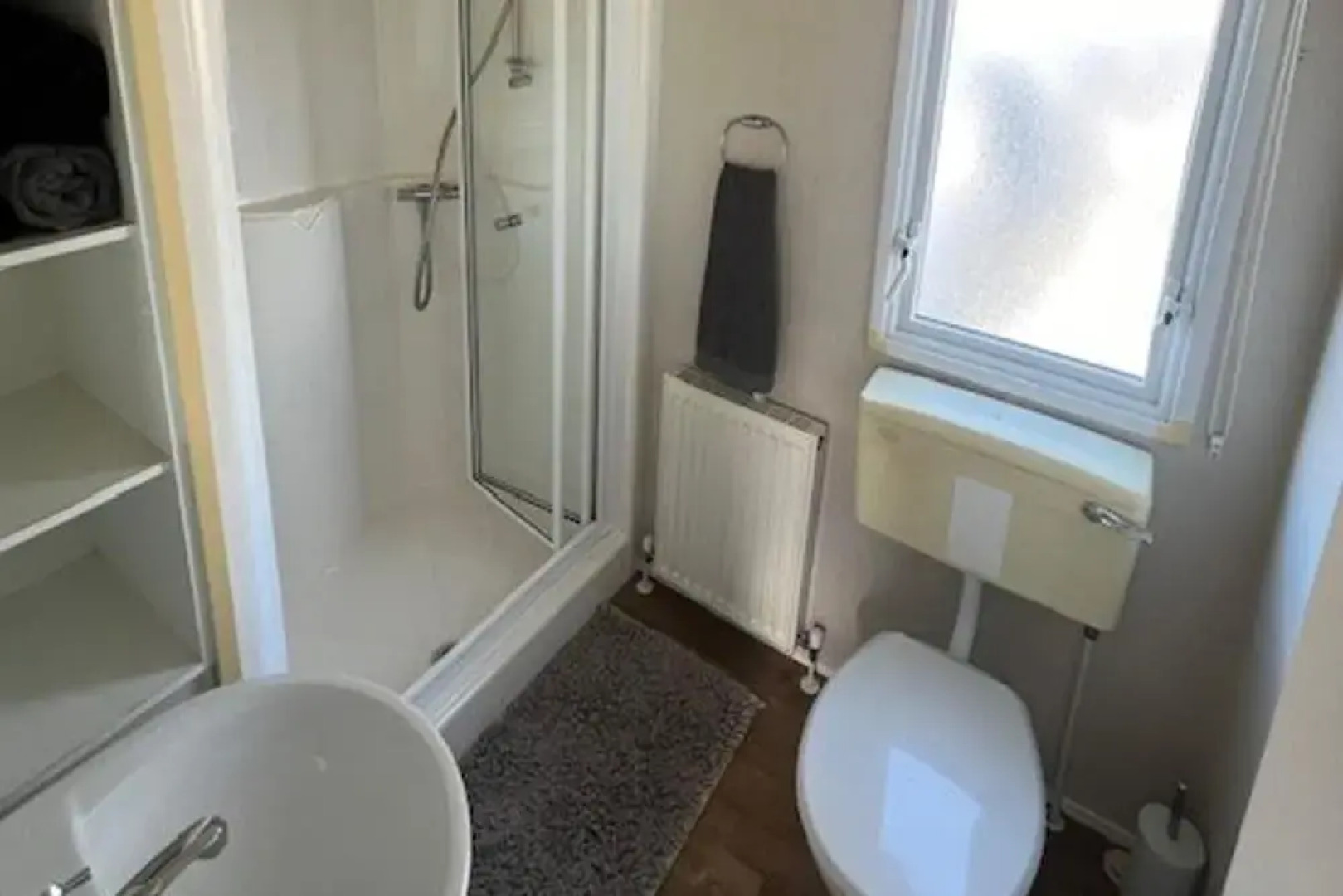 Caravan at Newquay Bay Resort - 3 Bedrooms