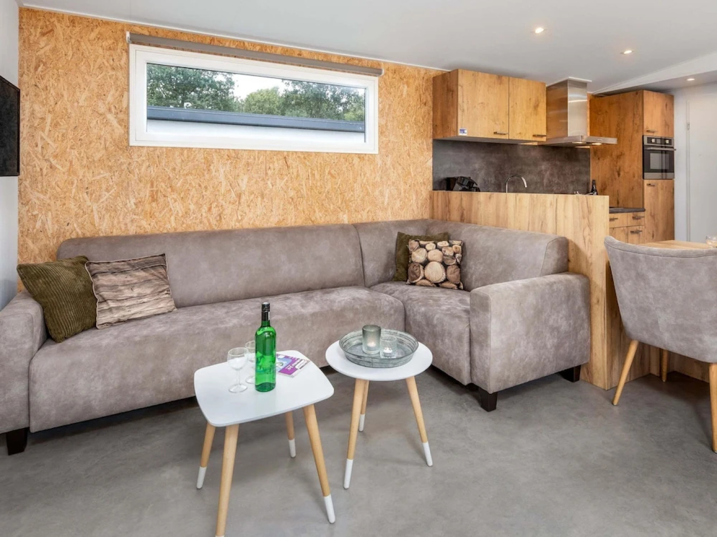 Cozy Chalet w/ Shared Pool