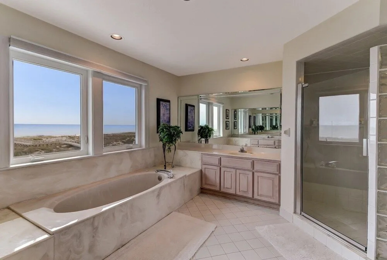 Multi-level Seaside Residence by RedAwning