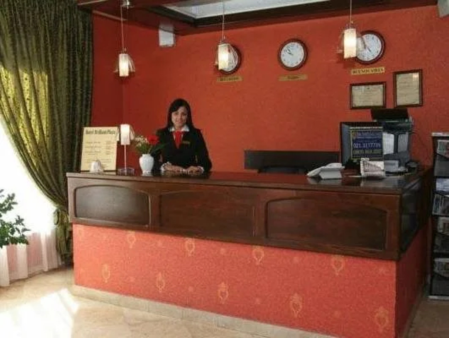 Hotel Brilliant Plaza