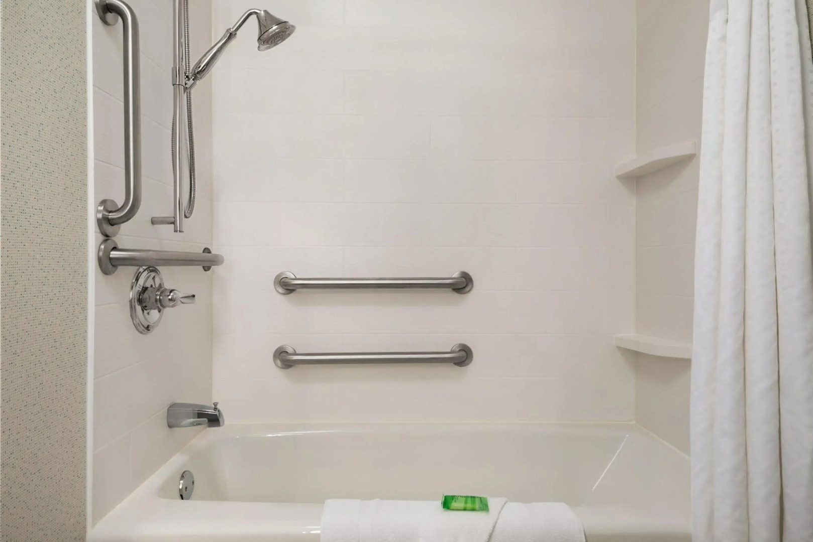 Holiday Inn Express & Suites McAlester by IHG