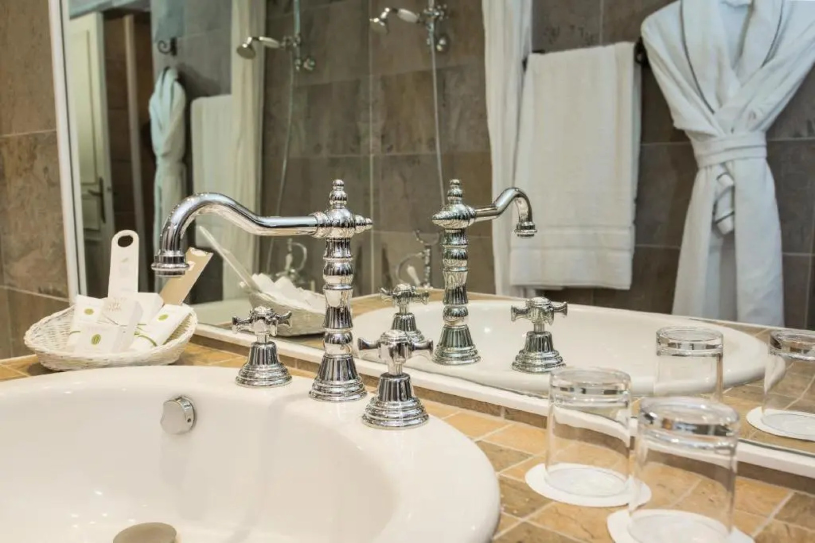 Demeures & Châteaux - Hôtel Greuze & Spa Tournus