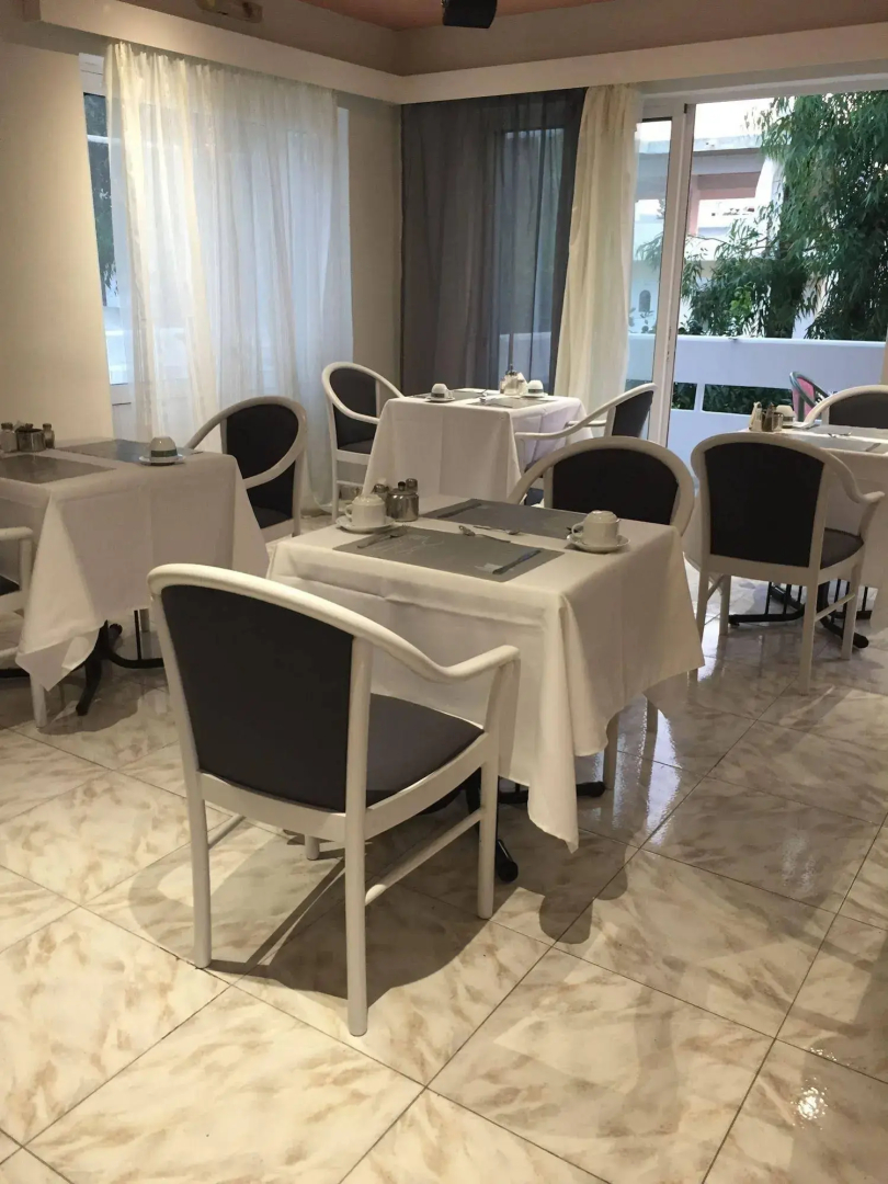 Alkyonides Hotel