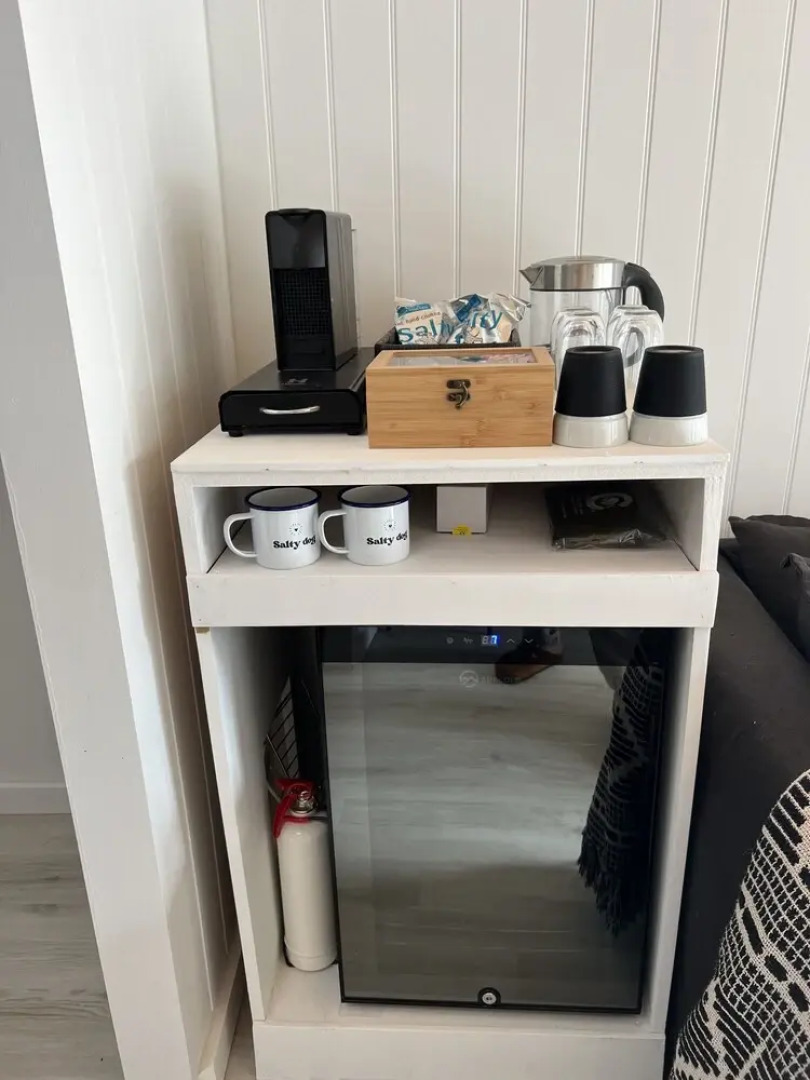 Seaside Cabin Retreat in Hayling Island