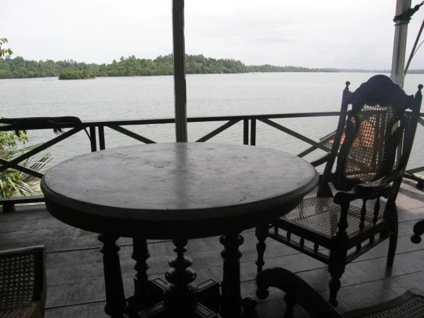 Maduganga Villa Amazing Island Resort