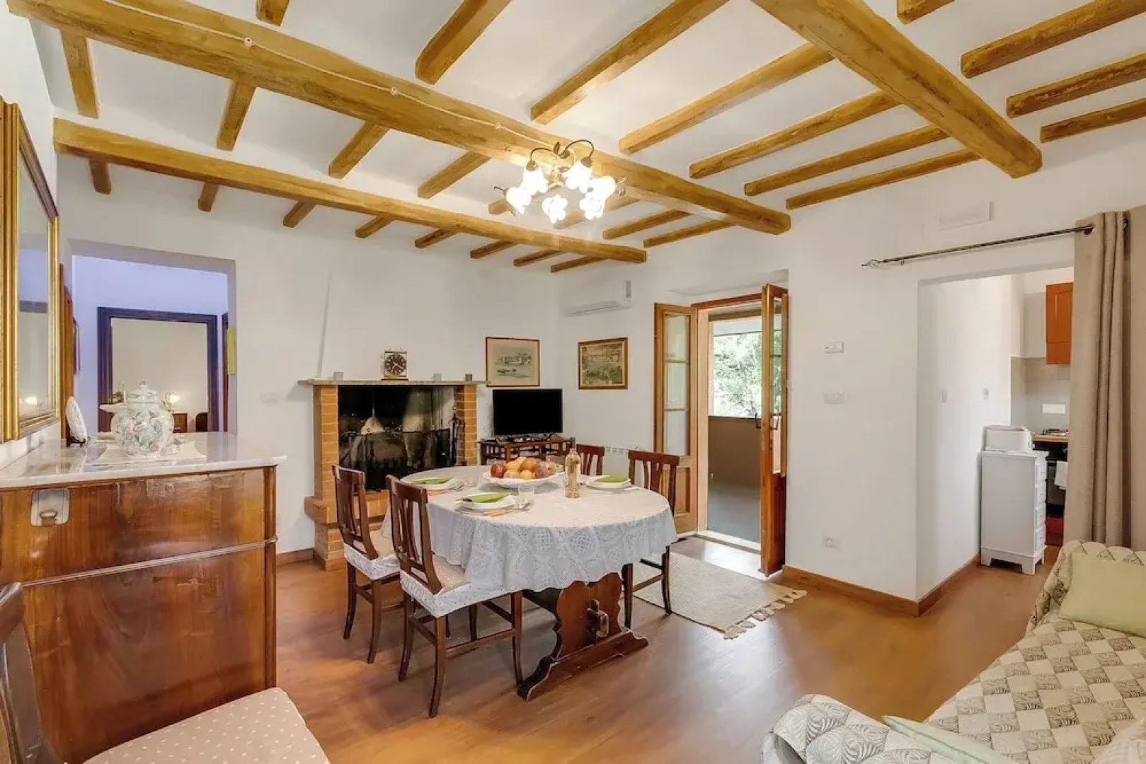 Borgo Panicale Apartments