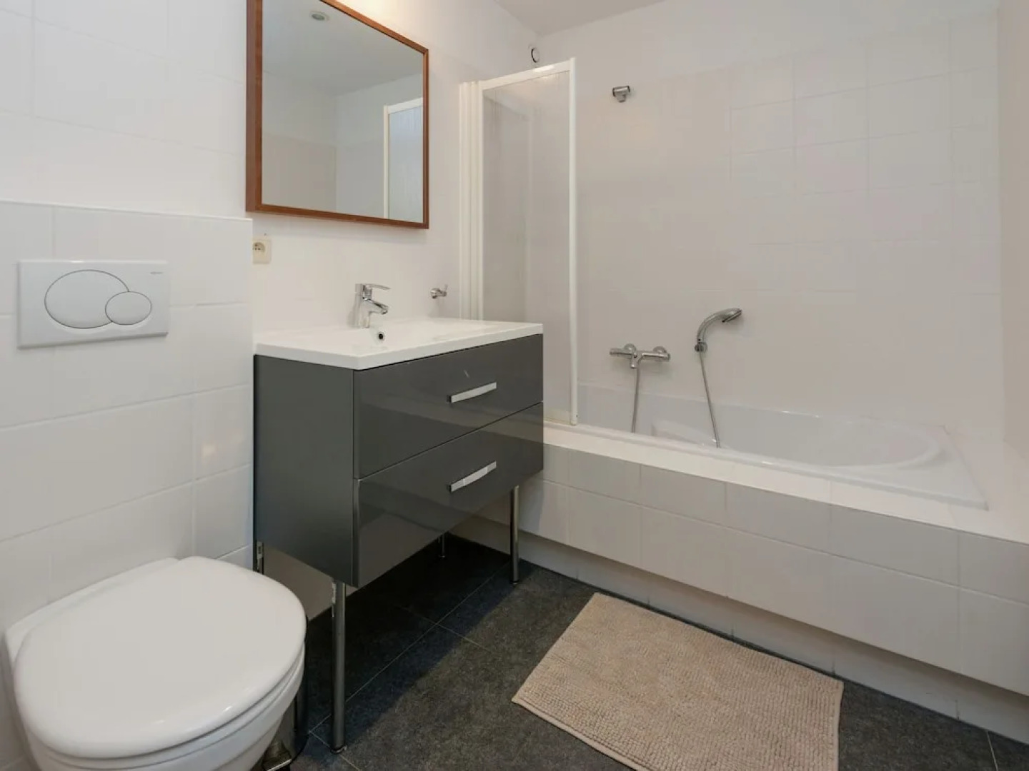 Magnificent Mansion with Sauna & Hot Tub in Libin