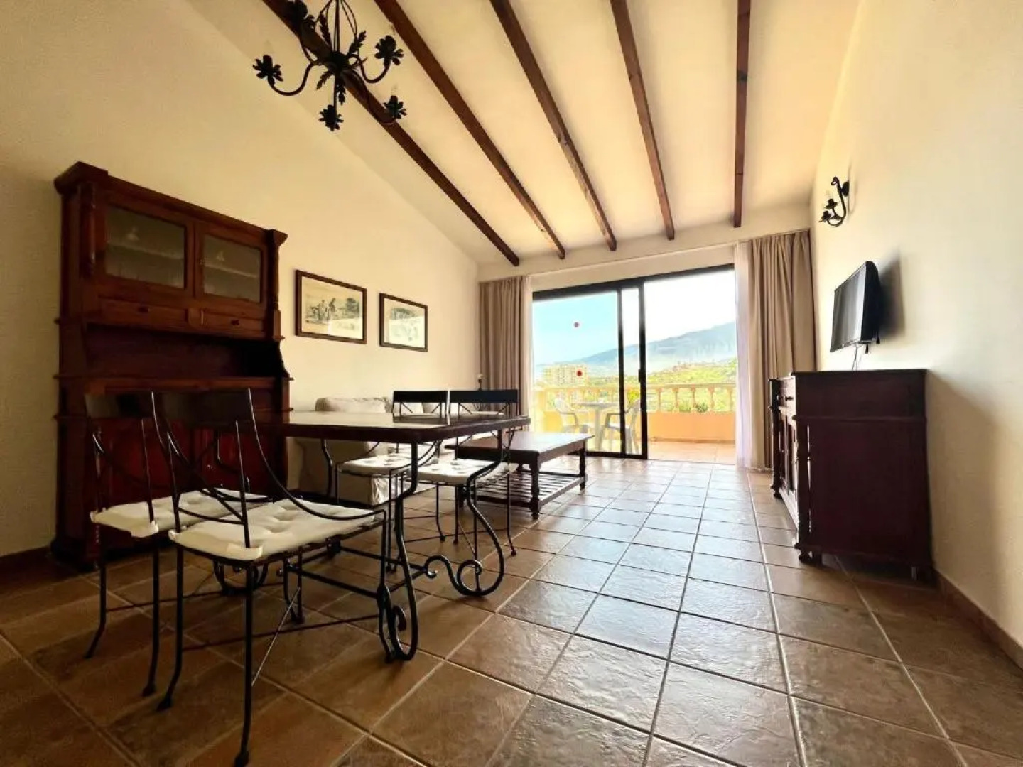 Estandar con estupenda piscina,Playa Los Roque