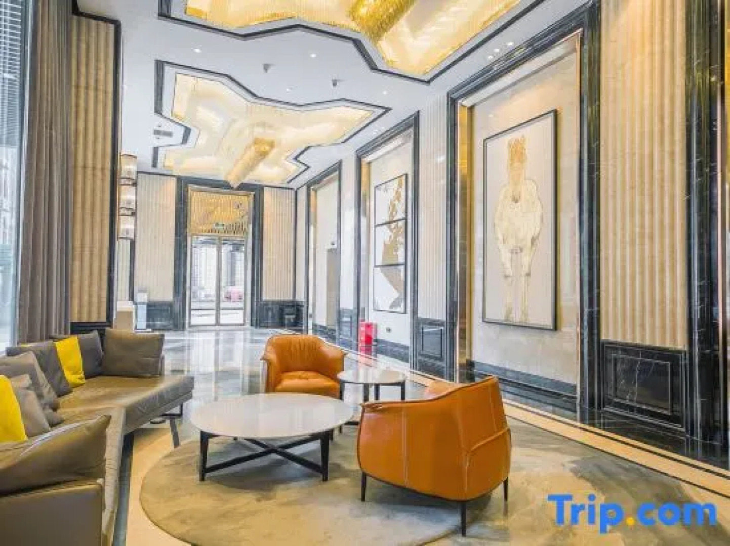 Ruijin Wellton International Hotel (Xianghuli Cultural Creative Street)