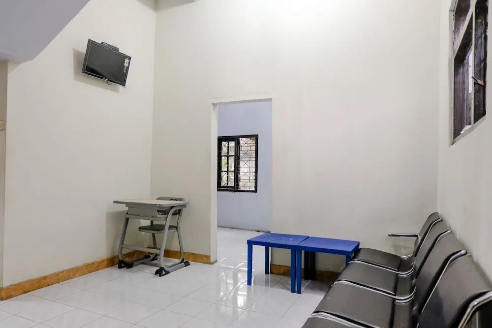 Spot On 2723 Gatsu Kost