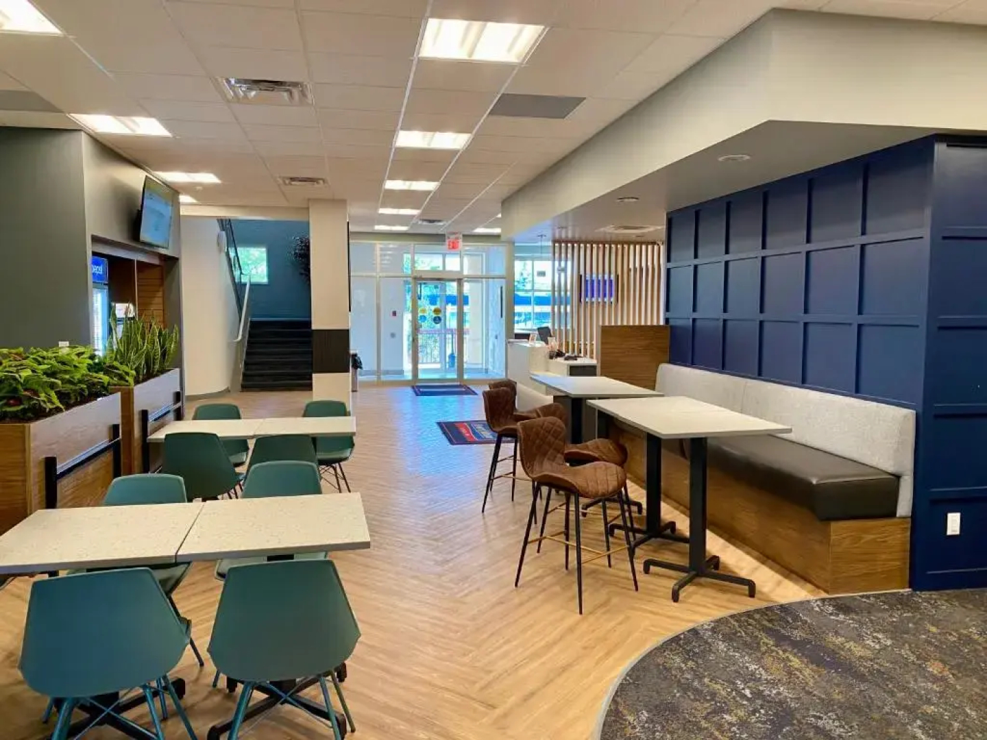 Howard Johnson Express Inn - Winnipeg West