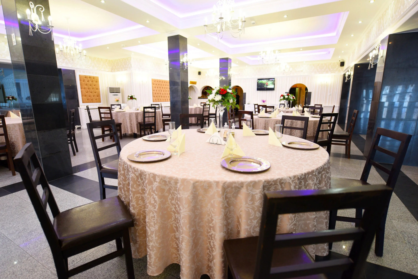 Pensiunea Sarmis Cristal