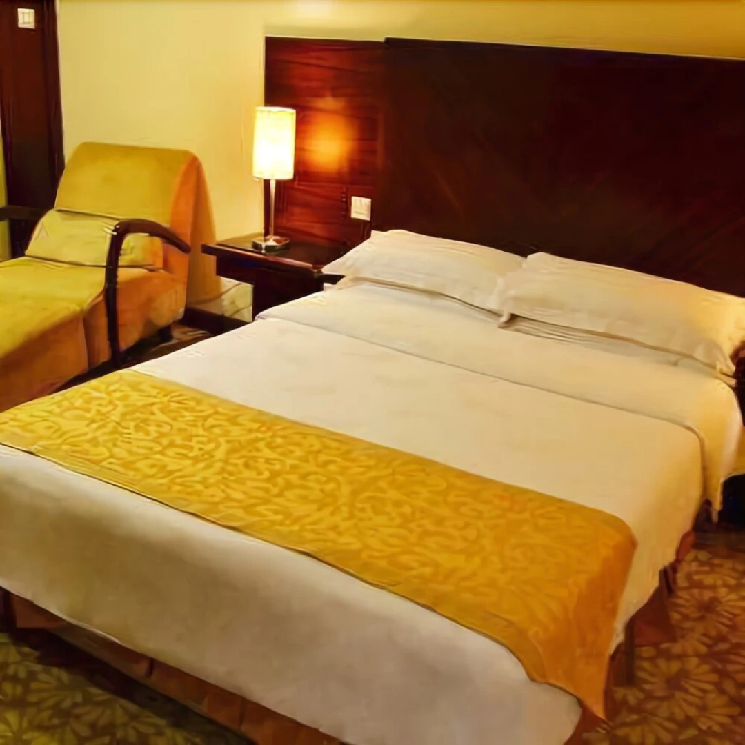 Huatian Century Hotel