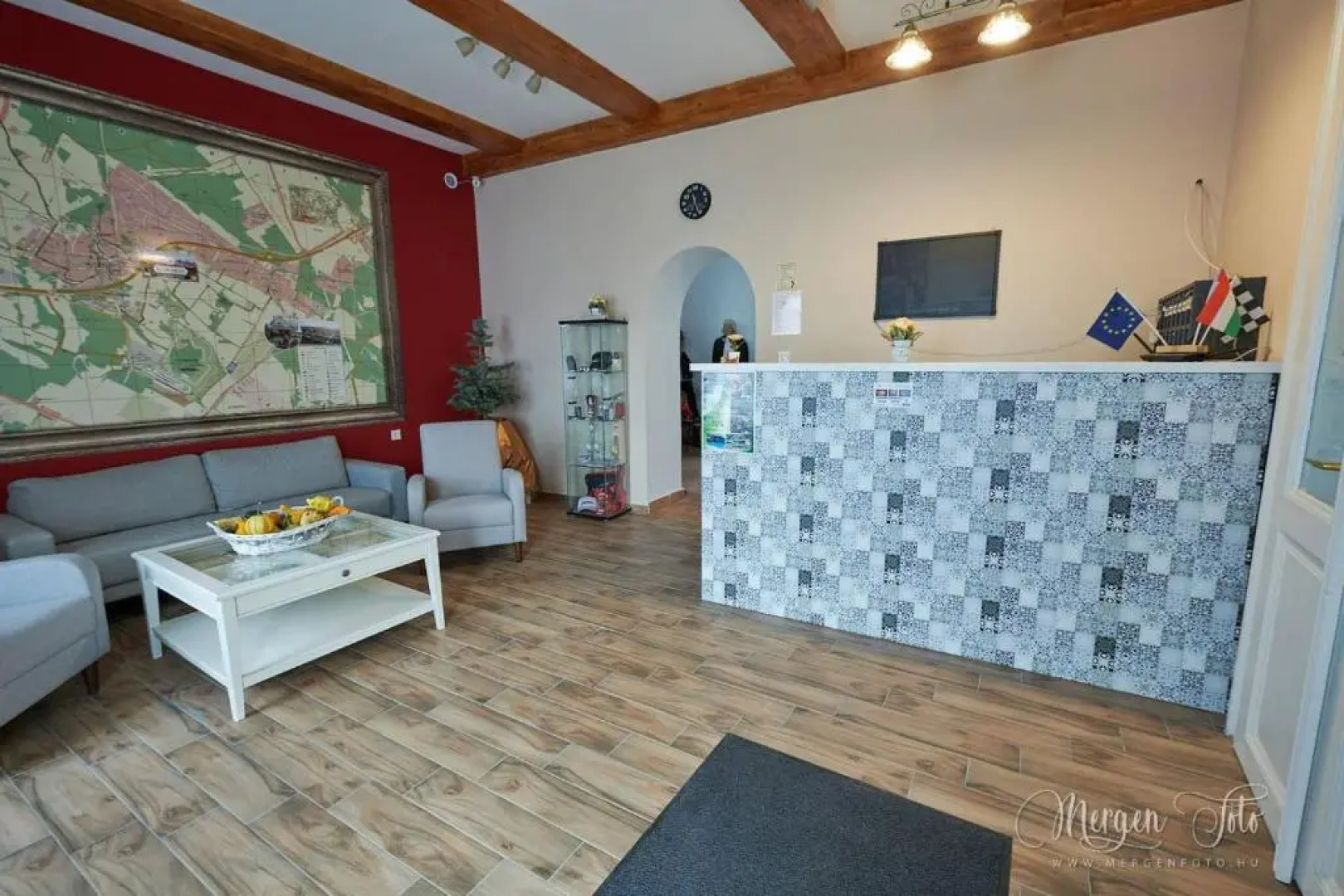 Kamarás Klastrom House