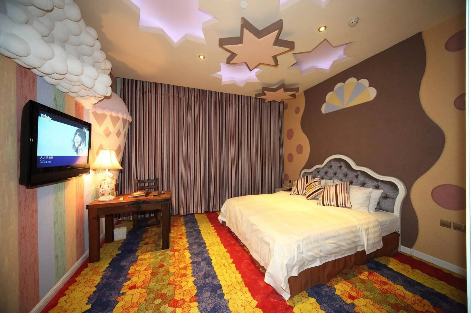 吉林曹洛比童话酒店