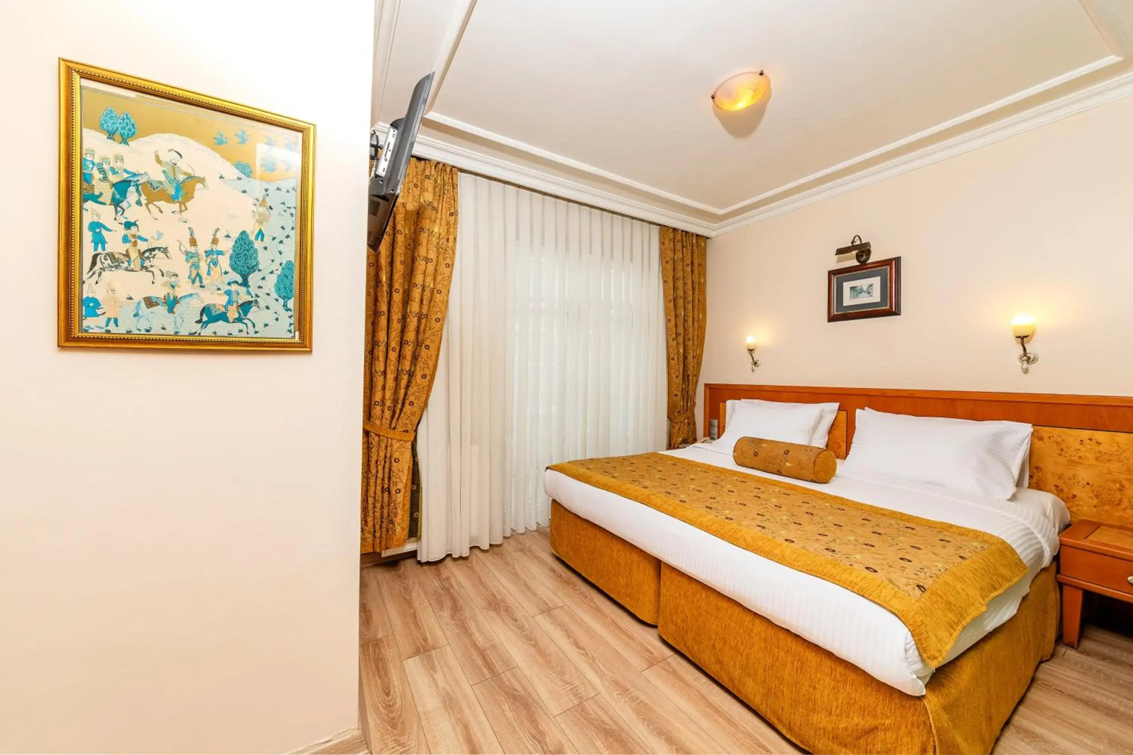 Latanya Park Resort 