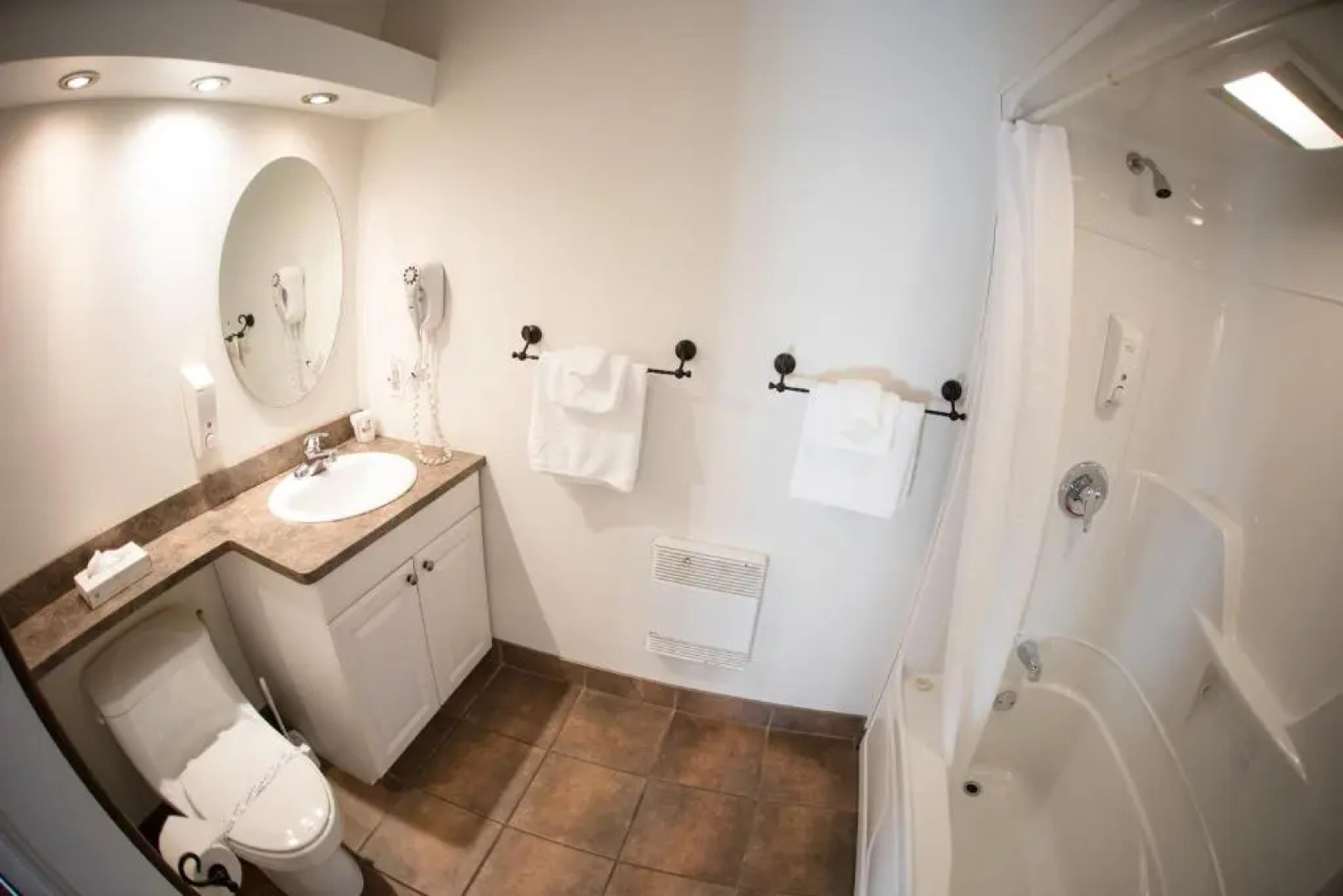 Le Montagnard – Auberge/Hôtel & chalets