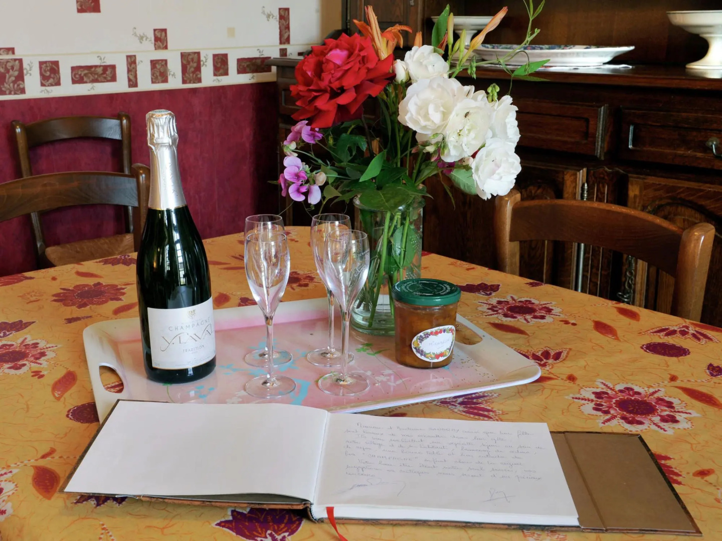 Romantic Gîte in Quiet Village for Champagne Lovers