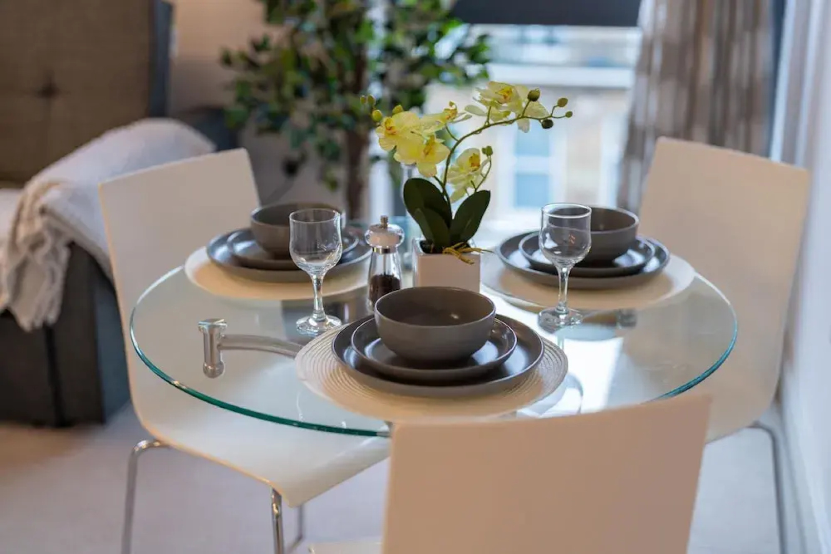 Windsor Luxury Studio Apartment