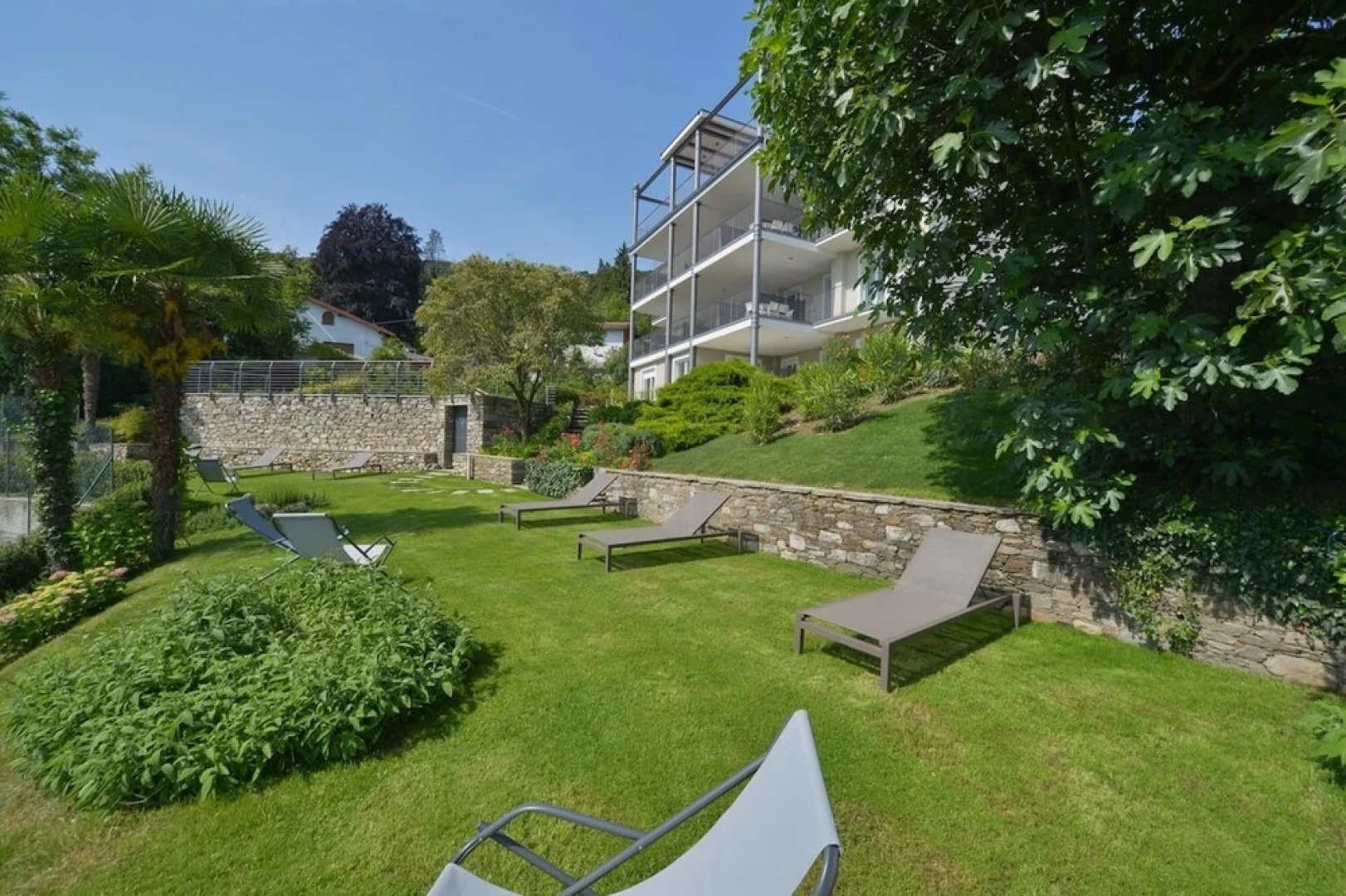 The View-sky Design apt With Terrace Lake View