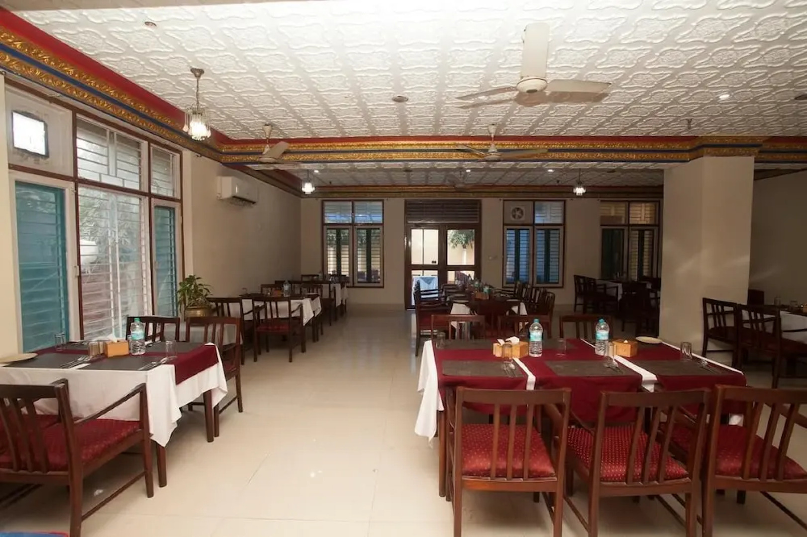 Hotel Eastern Star by OYO Rooms