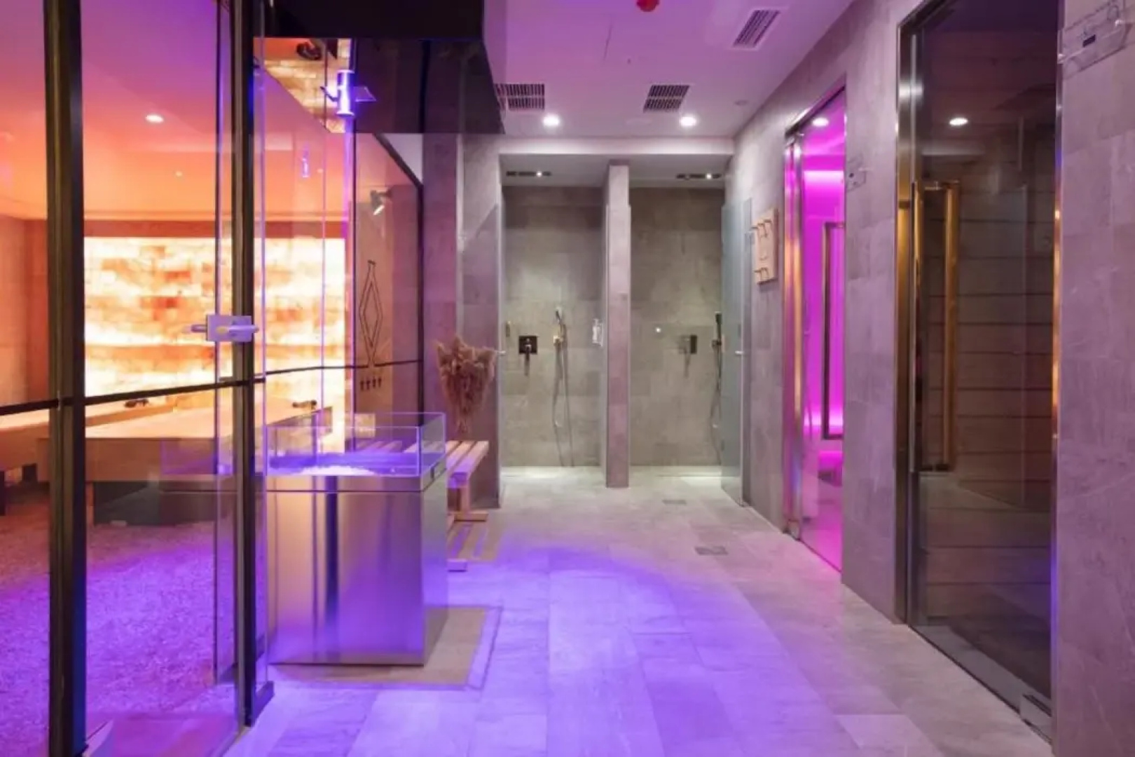 Отель Solun & Spa