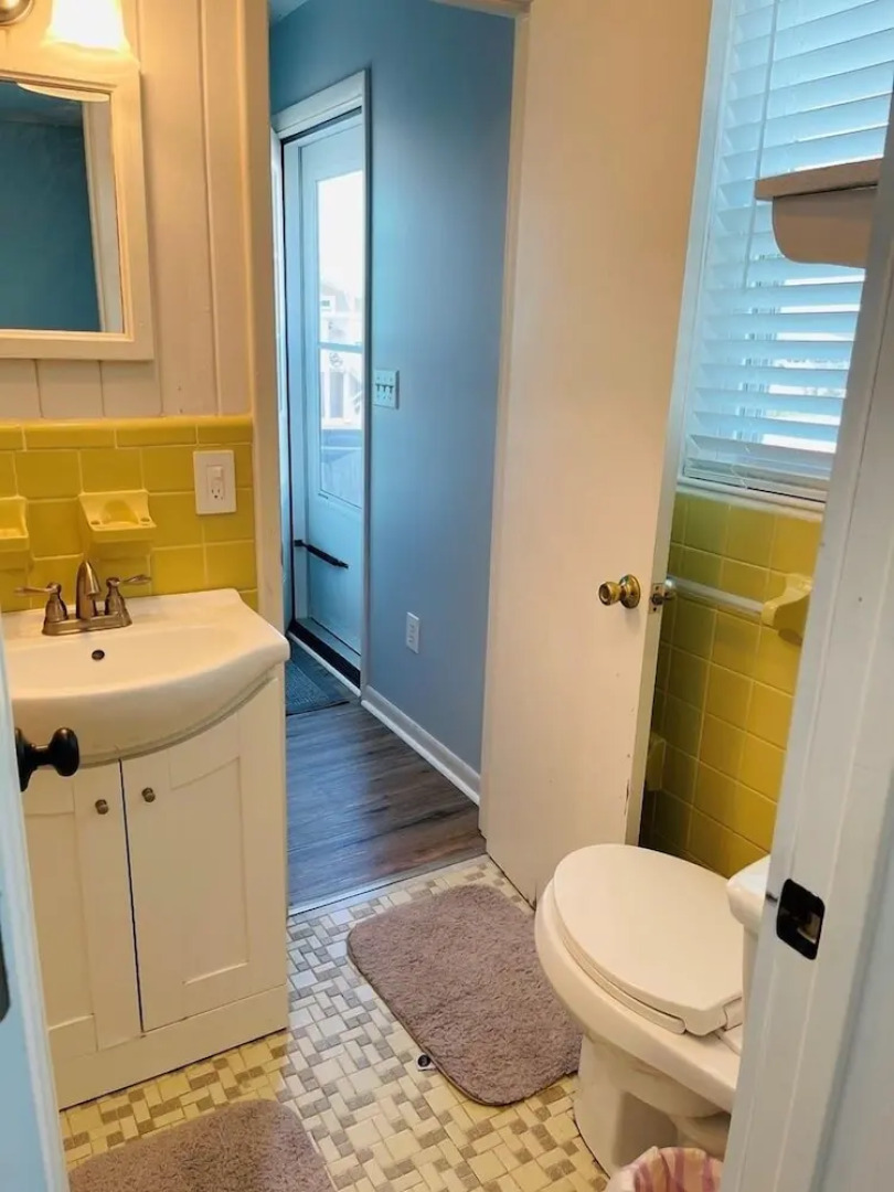 3/4 Time - 4 Br Home