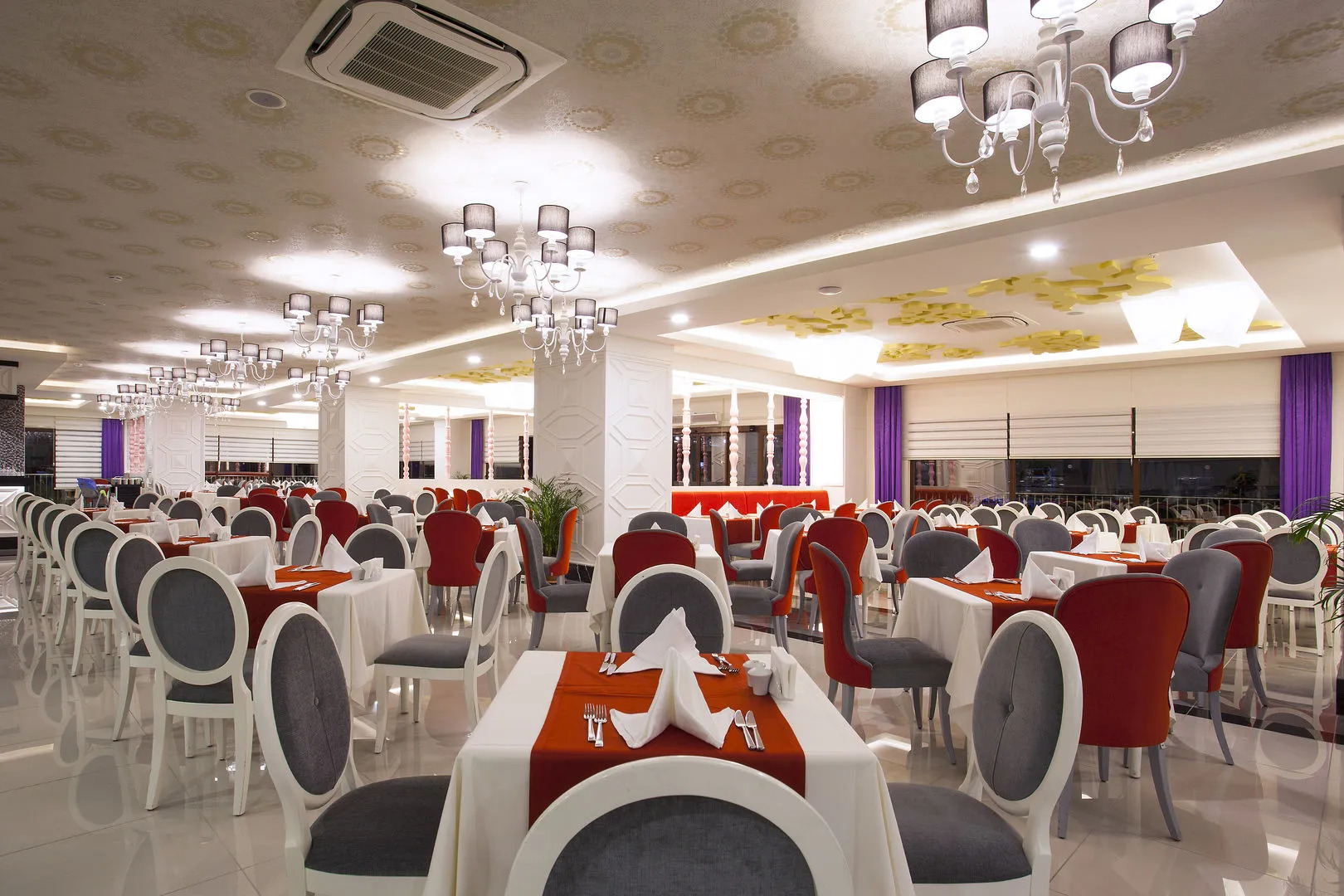 Side Orange Palace - All inclusive