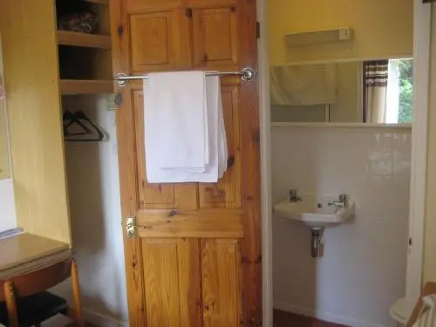 Yew Tree Guest House Bed & Breakfast