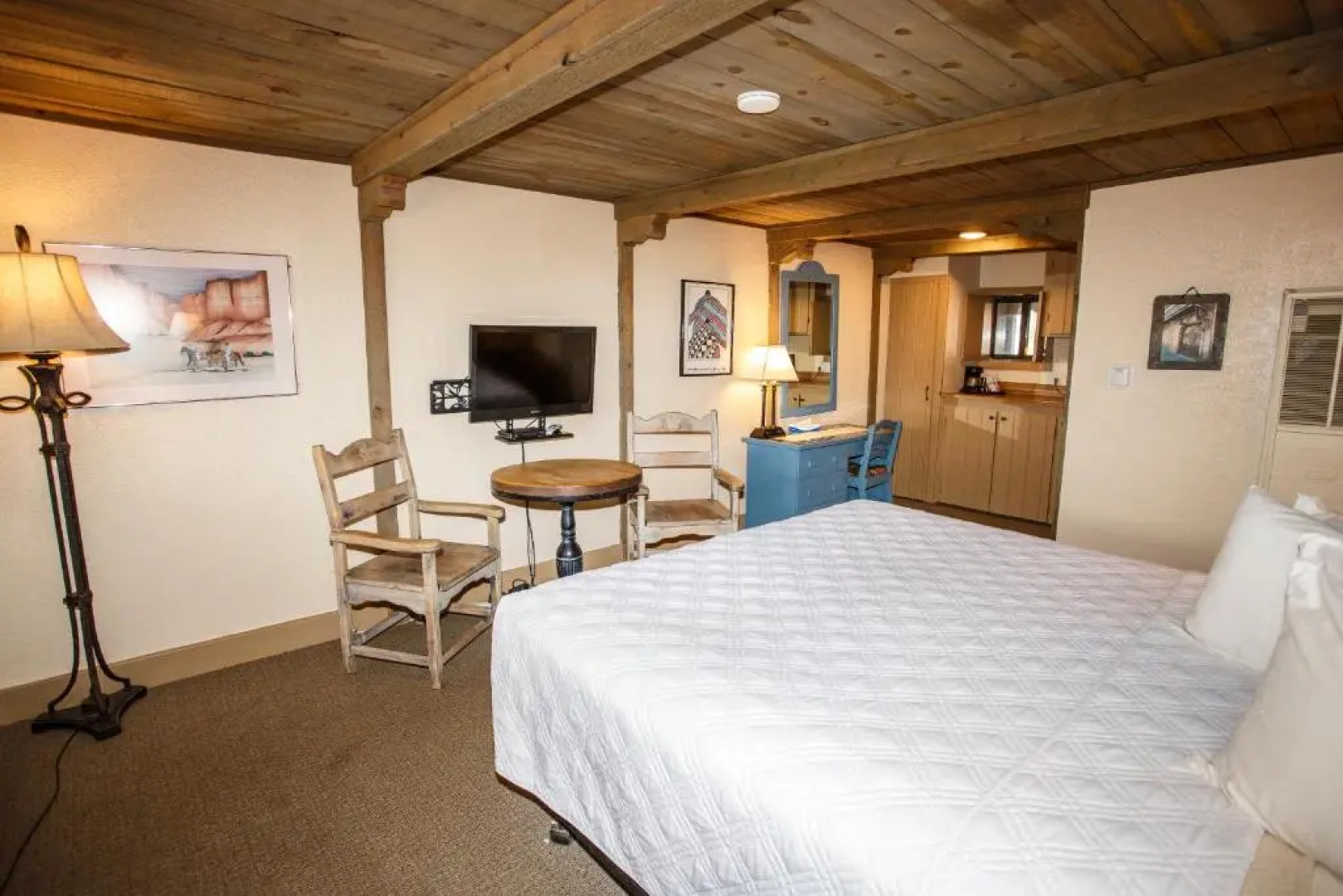 Chama Trails Inn