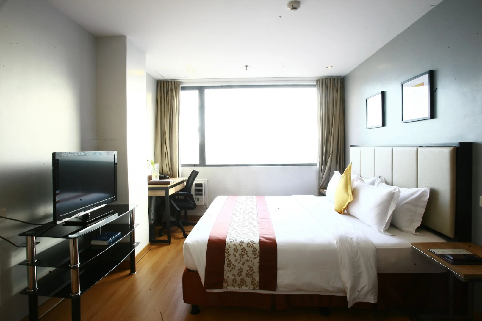 Ace Hotel & Suites