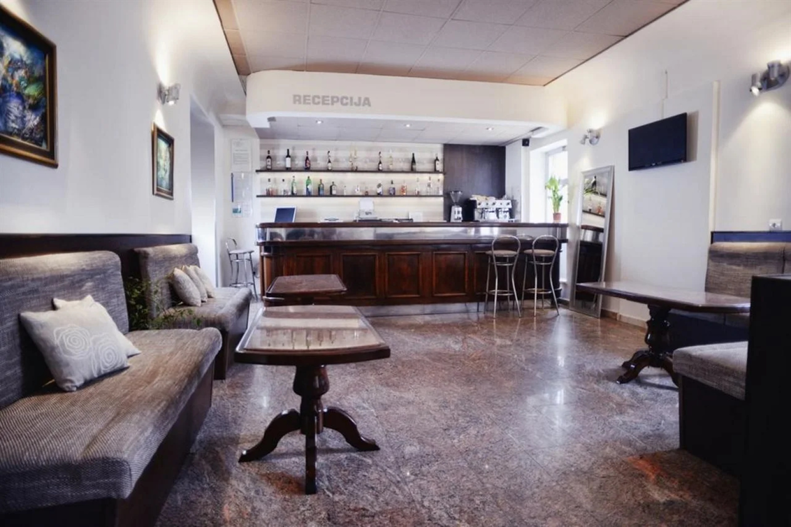 Hotel Ideja